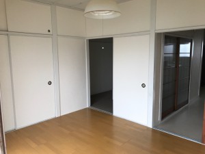 3-303リビングIMG_0968